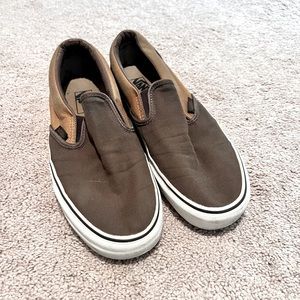 Brown/coffee Vans slip on size 9 men's.